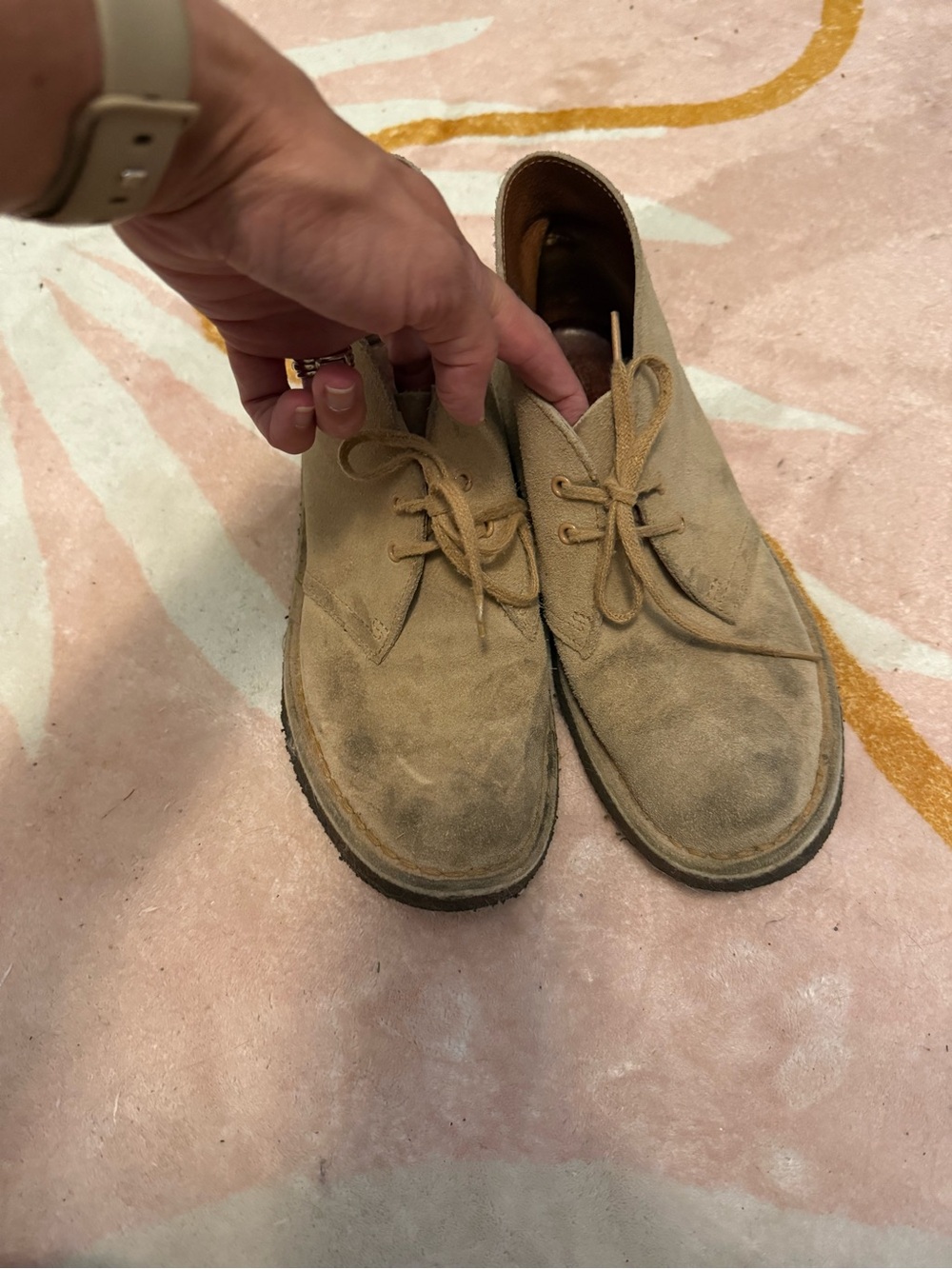 Women’s Suede Desert Boots in Tan